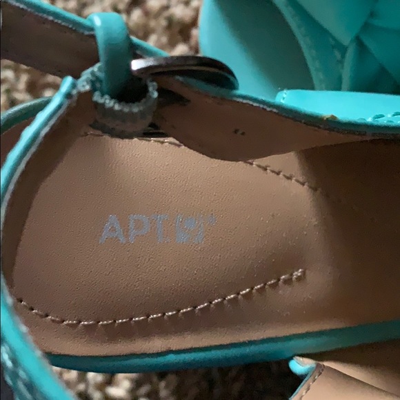 Apt. 9 Ankle-Strap Wedge Sandals - Picture 5 of 7